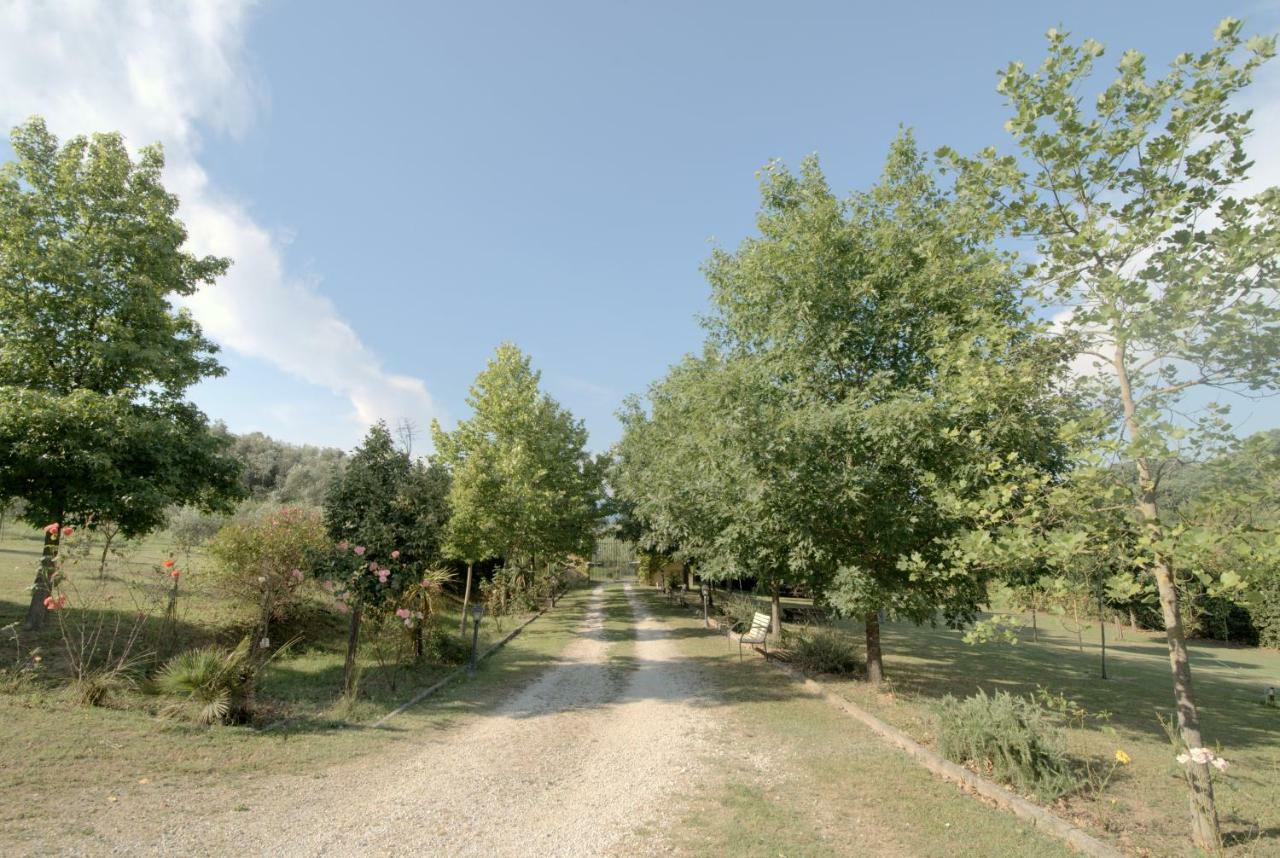 Lago Gabbiano Podere Casanova Пистойя Экстерьер фото